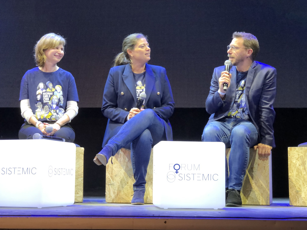 Sandrine Delage (BNP Paribas), Solenne Bocquillon-Le Goaziou (Digital Ladies & Allies) et Frédéric Bardeau (Simplon.co) sur la scène de Sistemic.